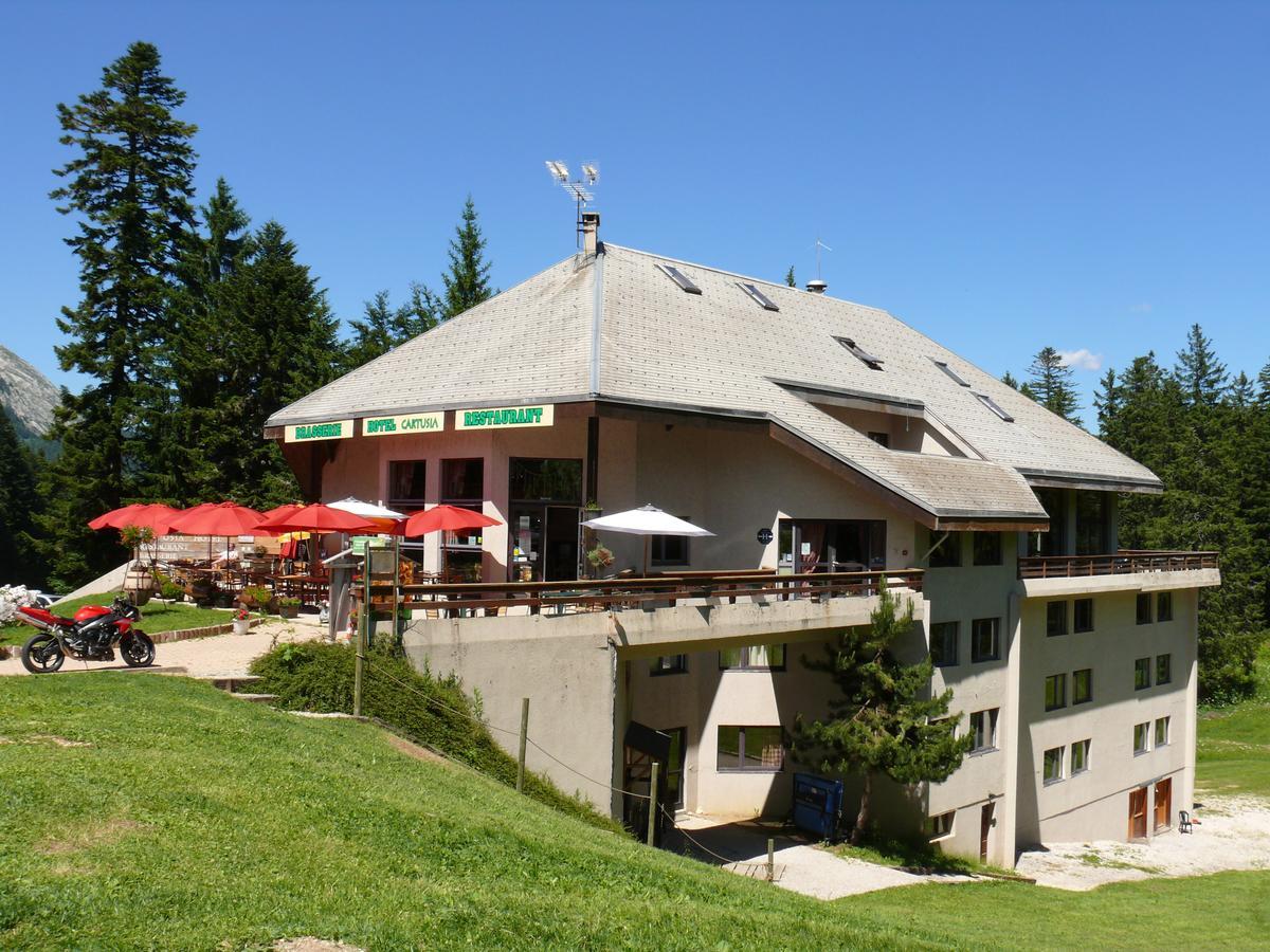 Hotel Cartusia Sarcenas Exterior foto